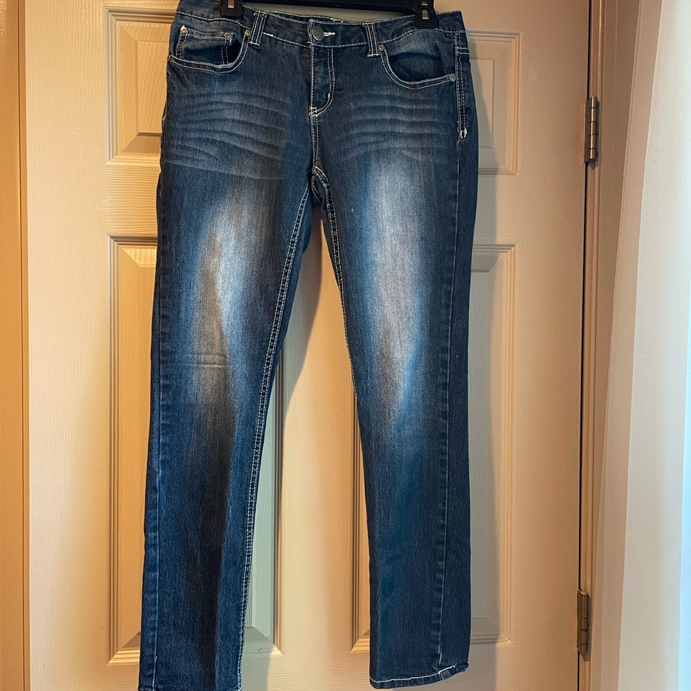Reign Juniors Blue Jeans with Back Pocket Detail, Size 11